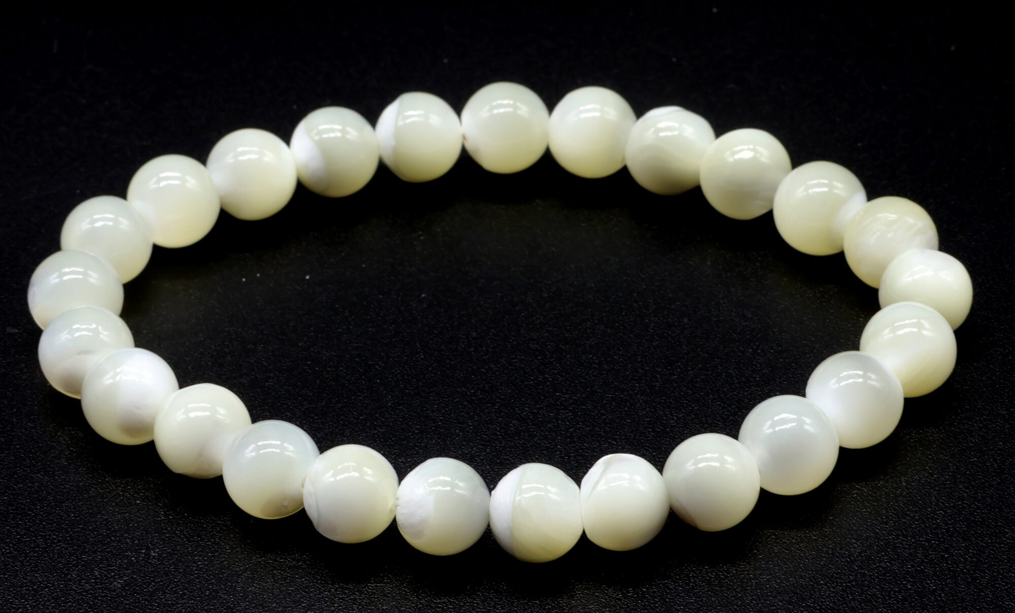 Bracelet 'Mother of Pearl' perles 8mm