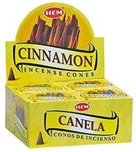 Encens HEM Cônes Cannelle boîte de 12 paquets de 10 cônes
