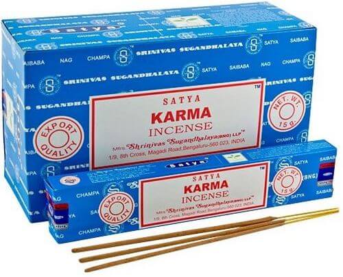 Encens Satya Karma Boîte de 12 paquets de 15g