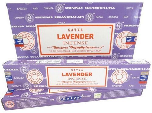 Encens Satya Lavande Boîte de 12 paquets de 15g