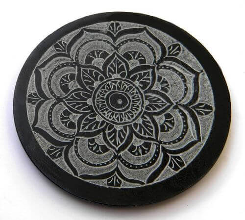 Porte-Encens Pierre Rond Motifs - 10cm
